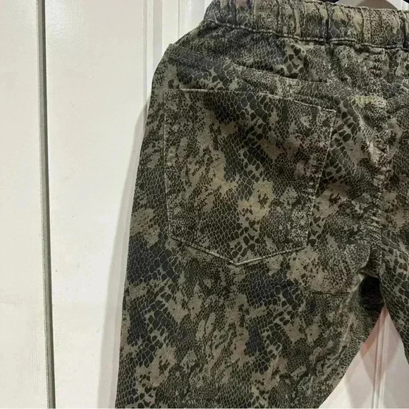 NWT Women’s Vintage Havana Snake Skin Print Joggers Drawstring Brown Pants Small - Picture 8 of 16